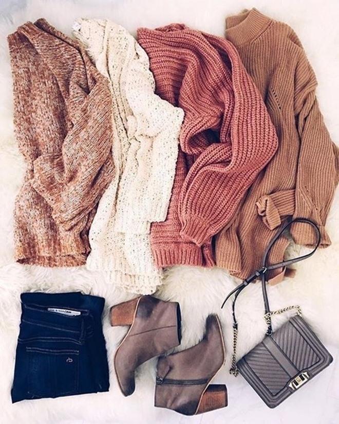 Mix đồ với váy sweater trắng cực đơn giản, tự tin xuống phố đón giáng sinh! Mix đồ với váy sweater trắng cực đơn giản, tự tin xuống phố đón giáng sinh!
