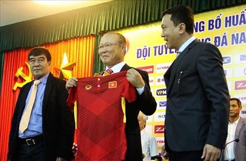 10 sự kiện nổi bật của bóng đá Việt Nam trong năm 2017 10 sự kiện nổi bật của bóng đá Việt Nam trong năm 2017