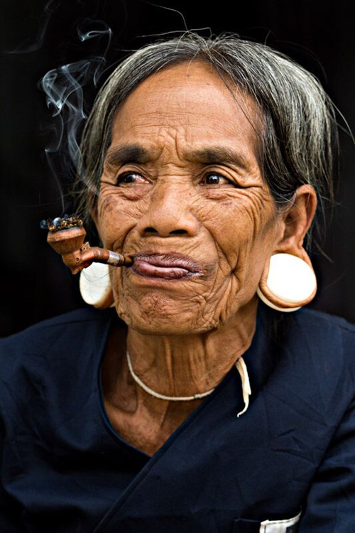 Vẻ đẹp không tuổi Việt Nam dưới góc máy nhiếp ảnh gia nổi tiếng thế giới