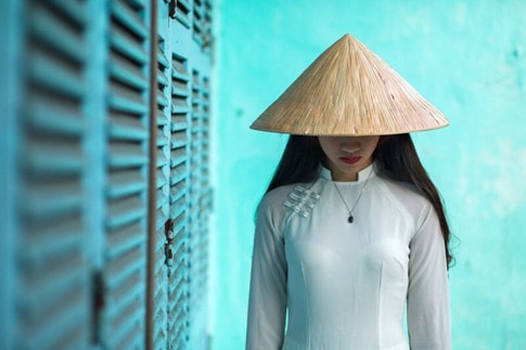 Vẻ đẹp không tuổi Việt Nam dưới góc máy nhiếp ảnh gia nổi tiếng thế giới