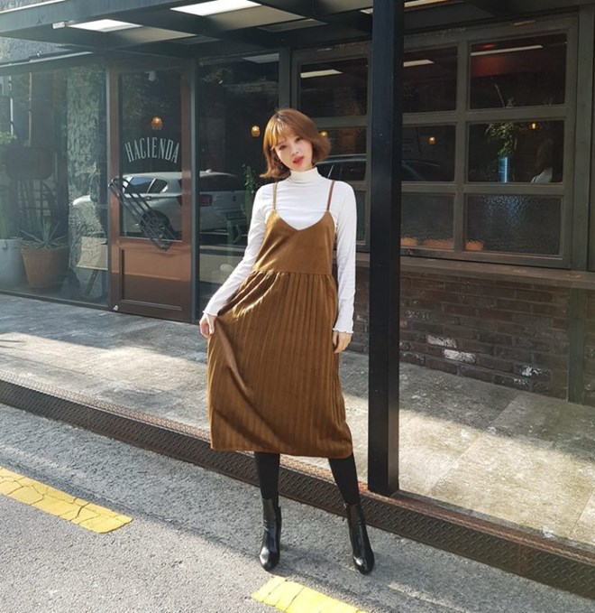 Gợi ý 5 cách mix đầm bất bại dành cho phái đẹp trong ngày lạnh