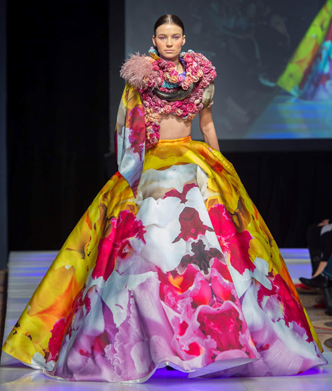 Thời trang Việt ấn tượng tại New York Fashion Week 2018