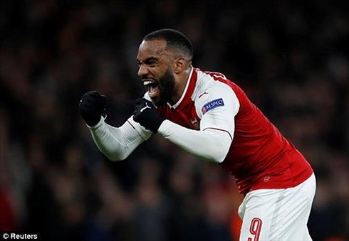 Thắng đậm CSKA, Arsenal “đặt một chân” vào bán kết Europa League