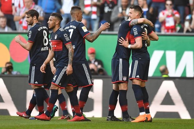 Bayern Munich vô địch Bundesliga,lập kỷ lục không tưởng