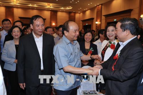 Tháo gỡ mọi khó khăn để phát triển nền nông nghiệp nông thôn