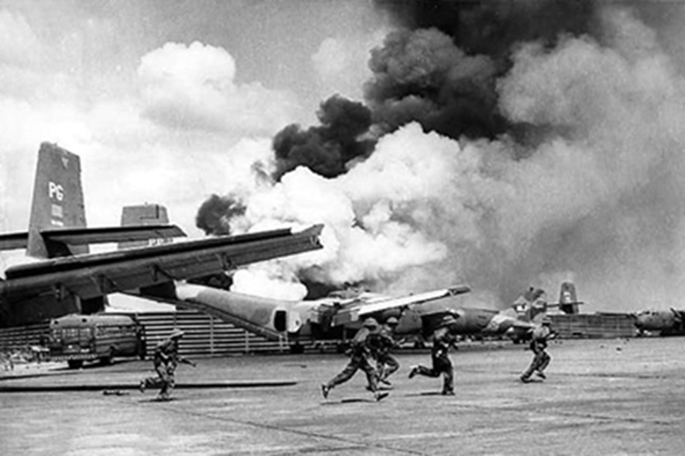 Chiến thắng 30-4-1975, là chiến thắng vệ quốc vĩ đại