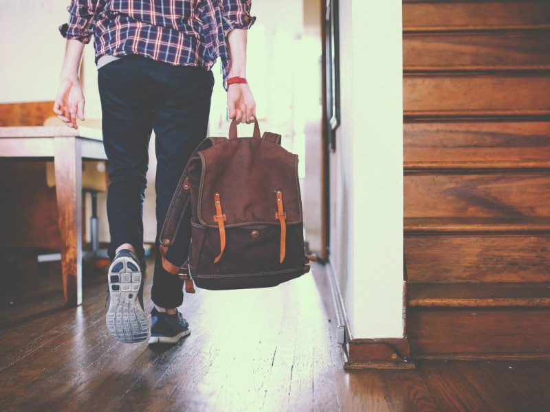 Ngôi nhà chưa hẳn là nơi giữ ta ở lại
