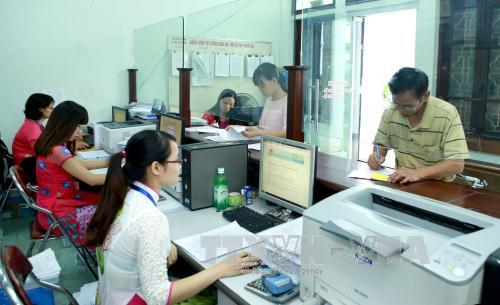Thủ tướng yêu cầu quyết liệt xử lý nợ đọng thuế, chấn chỉnh vi phạm đạo đức trong ngành hải quan