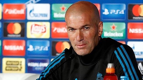 Real Madrid - Liverpool: NSC Olimpiyskiy luận anh hùng