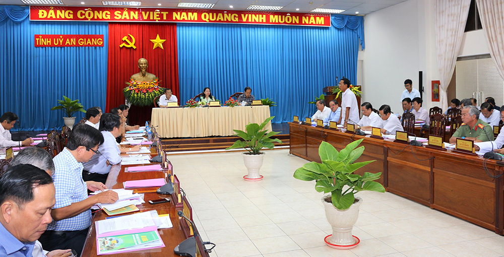 Rà soát, đánh giá công tác chuẩn bị các hoạt động kỷ niệm 130 năm ngày sinh Chủ tịch Tôn Đức Thắng Rà soát, đánh giá công tác chuẩn bị các hoạt động kỷ niệm 130 năm ngày sinh Chủ tịch Tôn Đức Thắng
