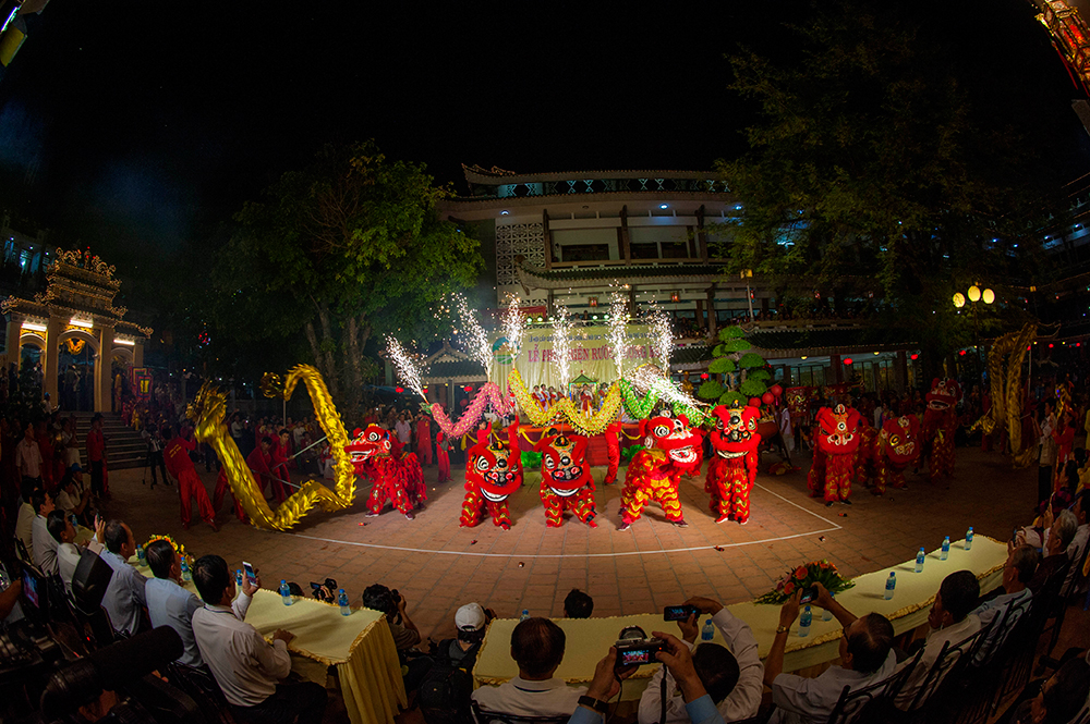 Khai mạc Lễ hội Vía Bà Chúa Xứ núi Sam năm 2018 Khai mạc Lễ hội Vía Bà Chúa Xứ núi Sam năm 2018