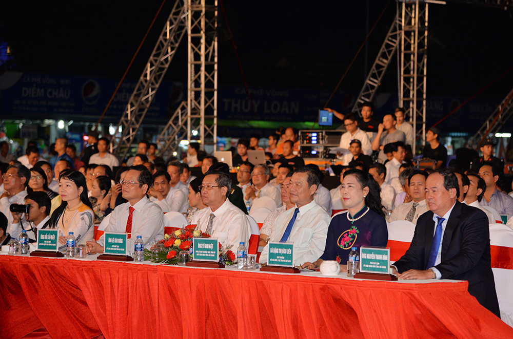 Công bố Quyết định của Thủ tướng Chính phủ phê duyệt Quy hoạch tổng thể phát triển Khu du lịch quốc gia núi Sam đến năm 2025, tầm nhìn đến năm 2030