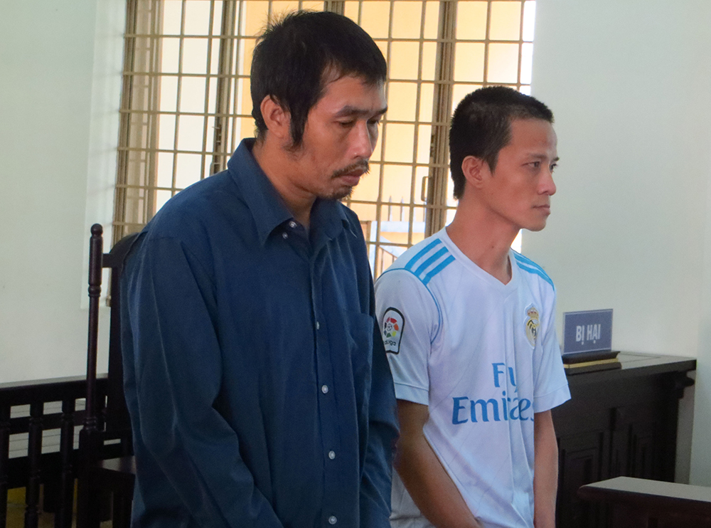 Những kẻ thích trộm Những kẻ thích trộm