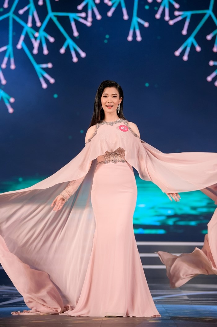 19 người đẹp phía Nam vào Chung kết Hoa hậu Việt Nam 2018