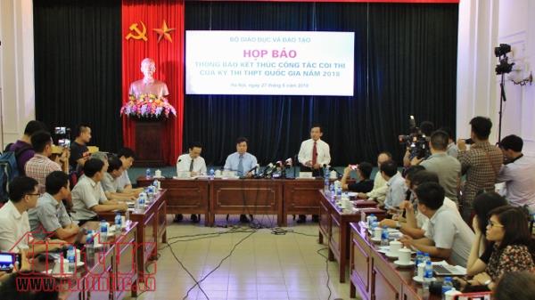 Học sinh không thể thi do mưa lũ sẽ xem xét đặc cách đỗ tốt nghiệp