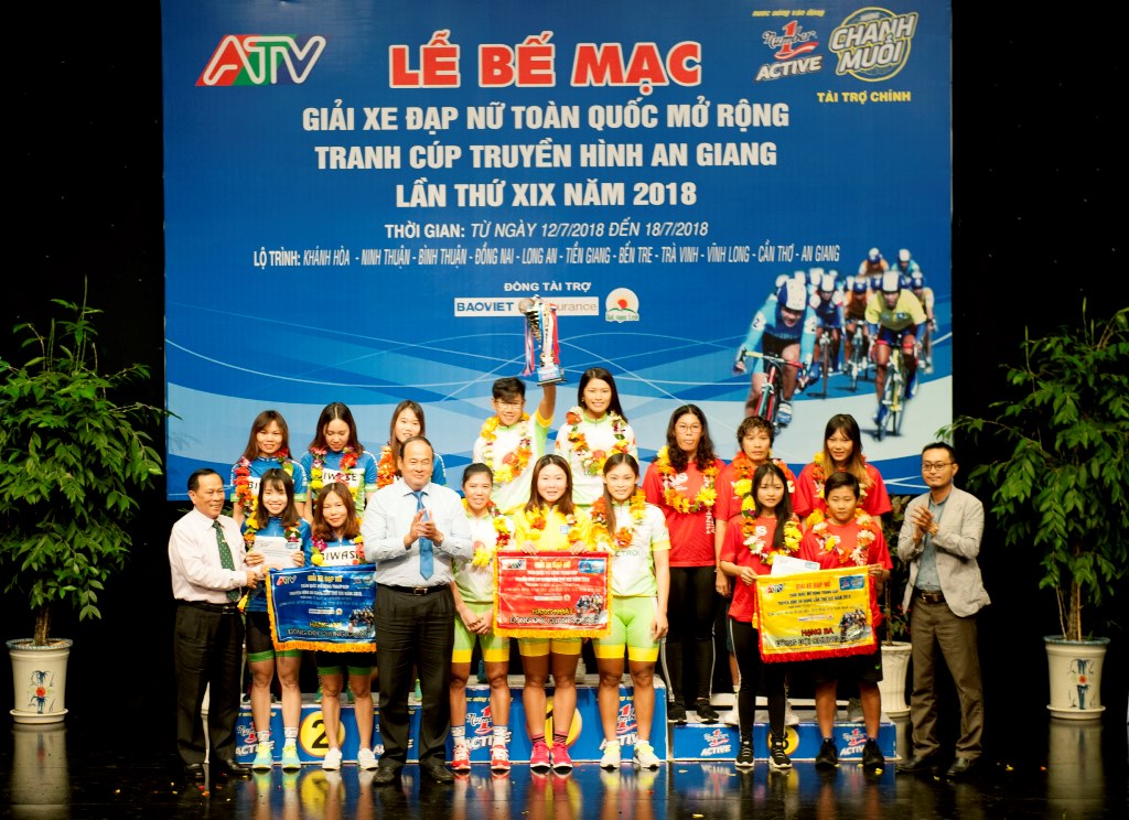 Tay đua Nguyễn Thị Thu Mai đoạt Áo vàng Giải Xe đạp nữ toàn quốc mở rộng tranh Cúp Truyền hình An Giang lần 19–2018