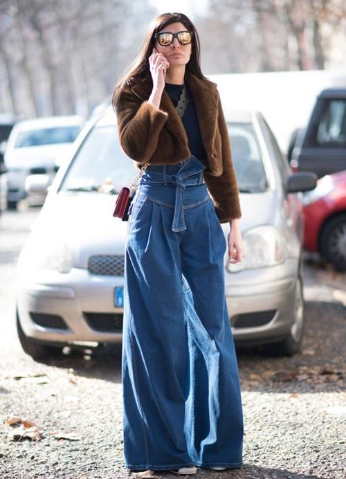 Kiểu quần jeans vừa thoải mái lại không lỗi mốt đang được lòng chị em
