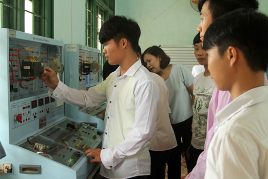 Khuyến khích đào tạo liên thông cao đẳng cho học sinh tốt nghiệp THCS