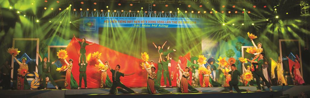 Lung linh “Tiếng hát hẹn hò 9 dòng sông”