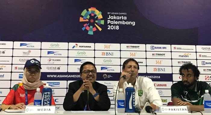 HLV Olympic Pakistan nói gì sau khi thua thảm Olympic Việt Nam?