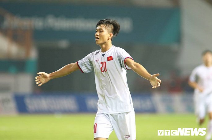 Olympic Việt Nam thắng dễ Nepal, giành vé qua vòng bảng ASIAD