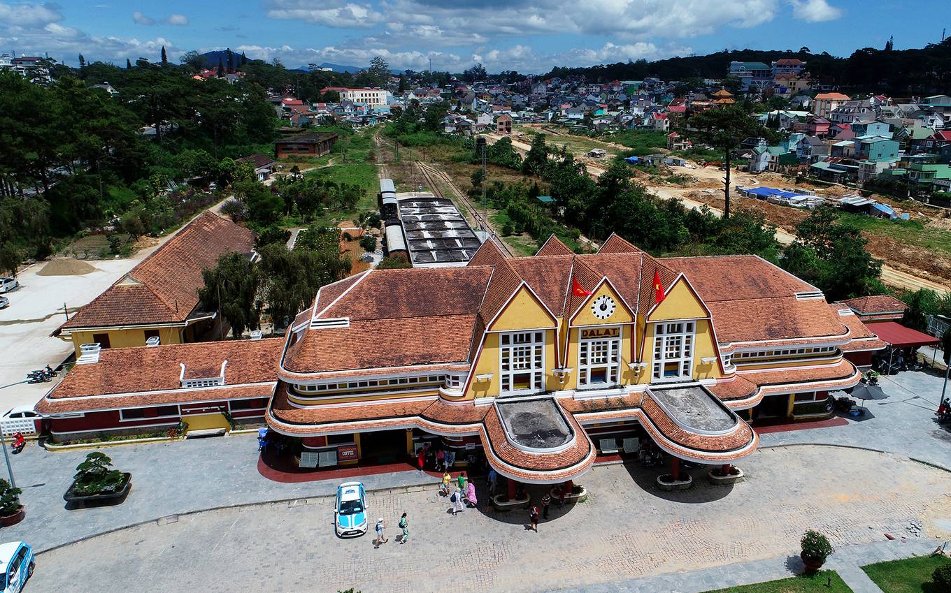 Kết quả hình ảnh cho 18, Ga Đà Lạt