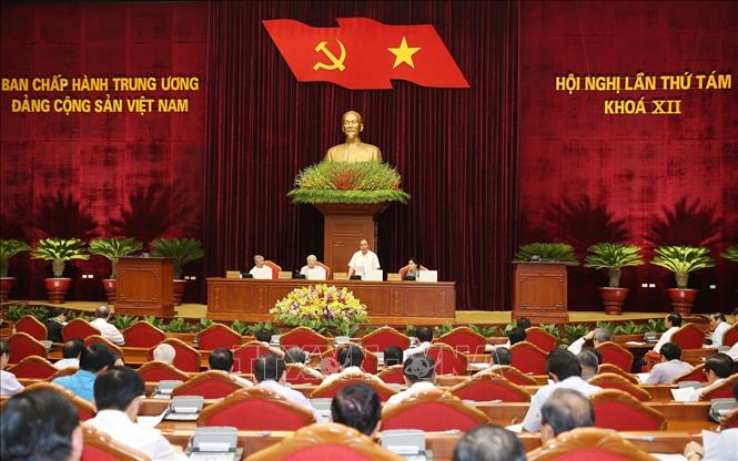 Nghị quyết Hội nghị lần thứ tám về Chiến lược phát triển bền vững kinh tế biển Việt Nam