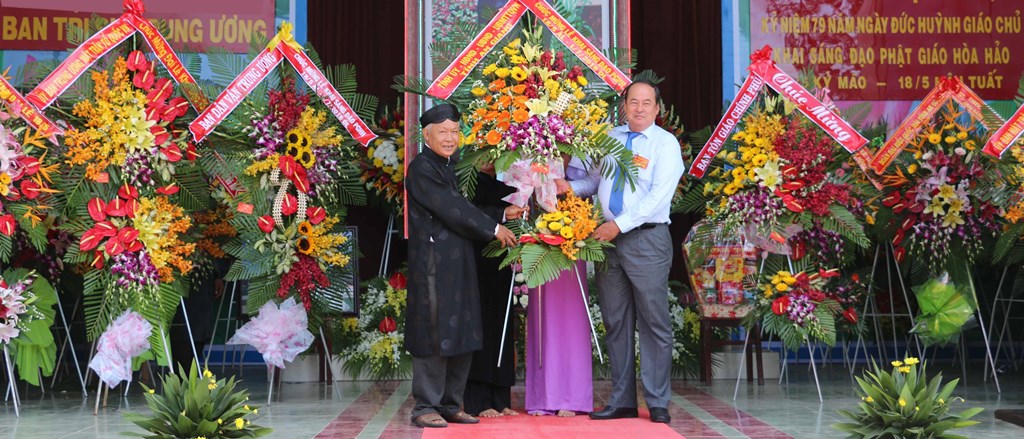 An Giang - điểm sáng xây dựng Đảng trong vùng đồng bào tôn giáo, dân tộc
