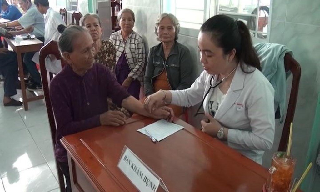 Kỳ 2: Tín đồ Phật giáo Hòa Hảo đóng góp cho cộng đồng