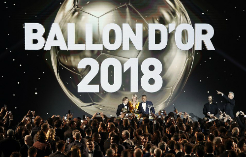 Modric giành Quả Bóng Vàng 2018