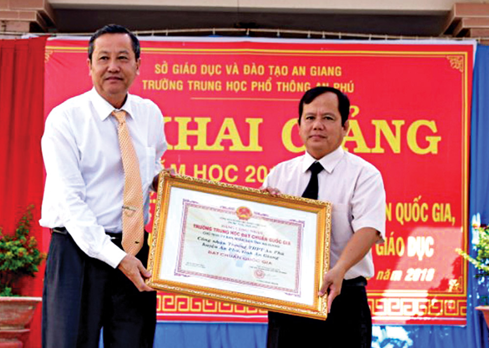 Trường THPT An Phú học tập và làm theo Bác