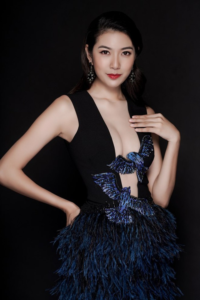 Ngắm gu thời trang sành điệu của giám khảo Hoa hậu Bản sắc Việt 2019