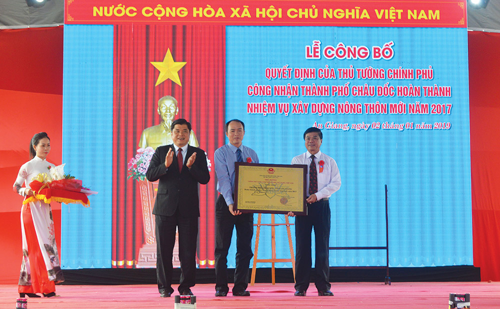 Châu Đốc với niềm vui nông thôn mới!