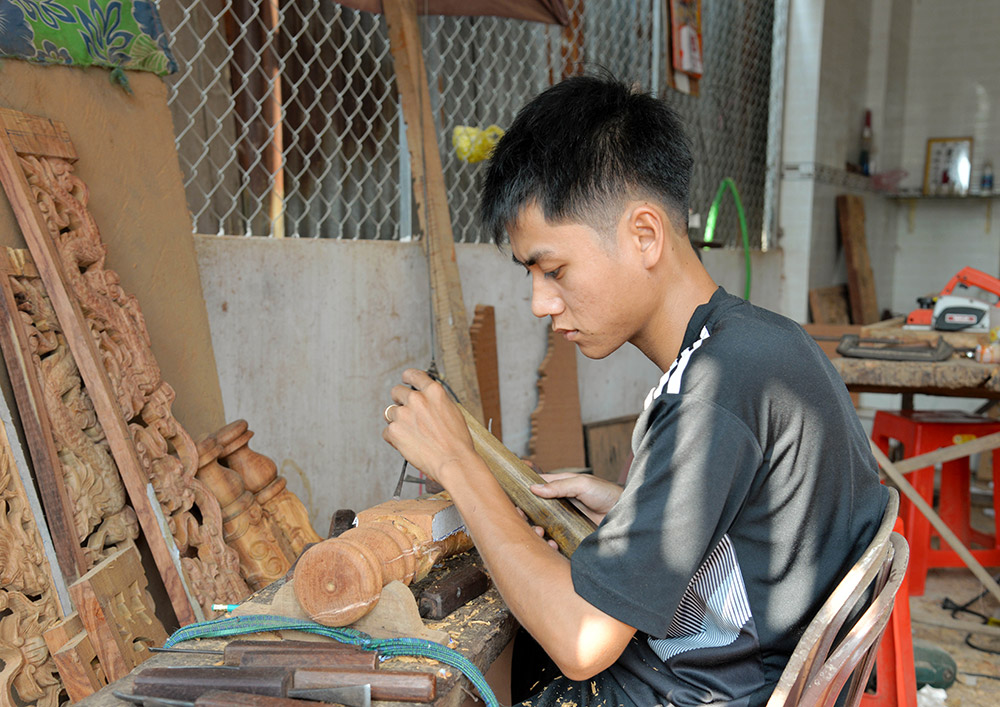 Nhộn nhịp làng nghề mộc Chợ Thủ