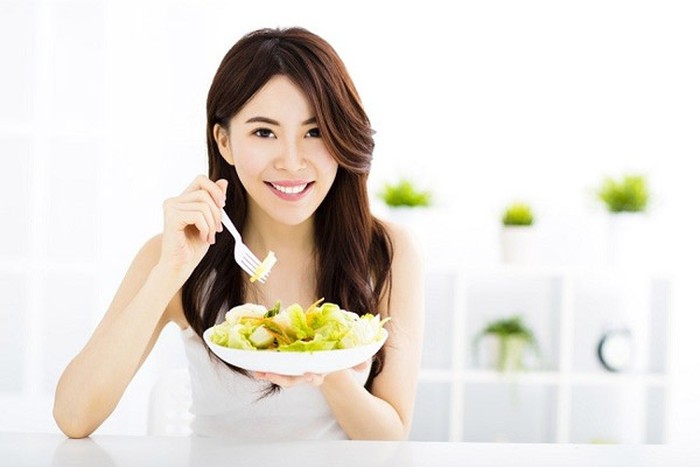 Bí quyết ăn không lo tăng cân trong ngày Tết