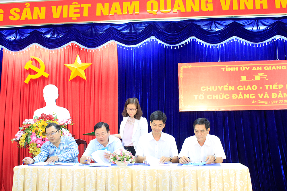 Vị thế và nhiệm vụ của Đảng bộ Khối Cơ quan và Doanh nghiệp tỉnh