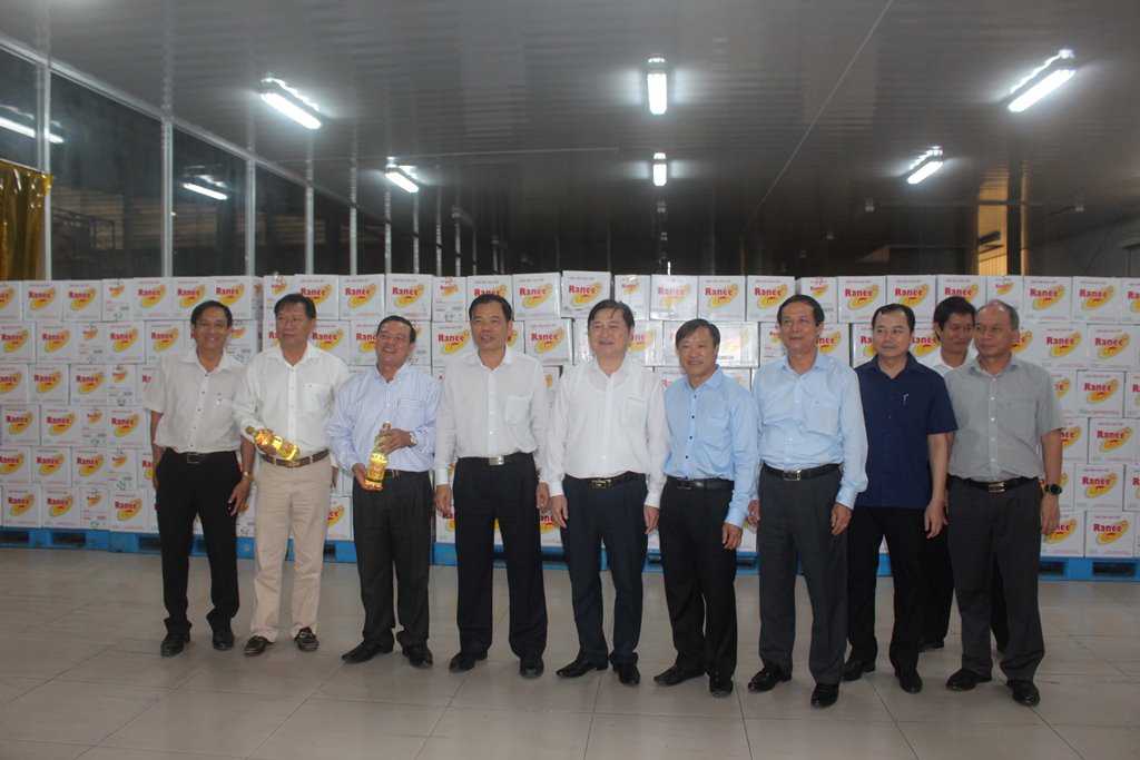 Bộ trưởng Nguyễn Xuân Cường “đặt hàng” Tập đoàn Sao Mai xây dựng Viện nghiên cứu cá tra