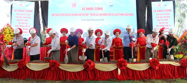 ASM tích lũy làm chuyện lớn