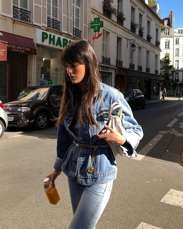 3 cách mặc quần jeans sang chảnh như 1 quý cô Pháp chính hiệu