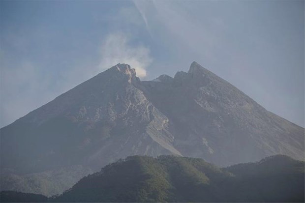 Indonesia: Núi lửa Merapi phun trào đám mây nóng cao trên 1.200m