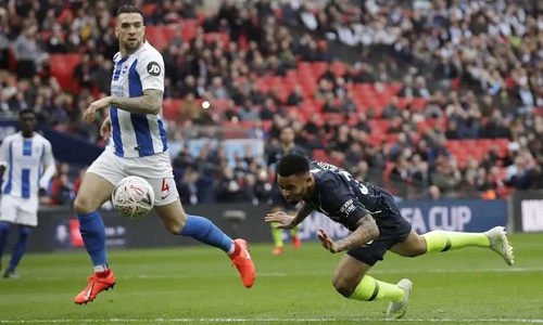Man City vào chung kết Cup FA