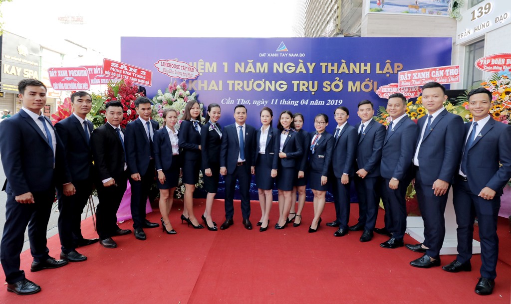 Sau 1 năm ngày thành lập, Đất Xanh Tây Nam Bộ tưng bừng khai trương “Trụ sở mới 5 sao”