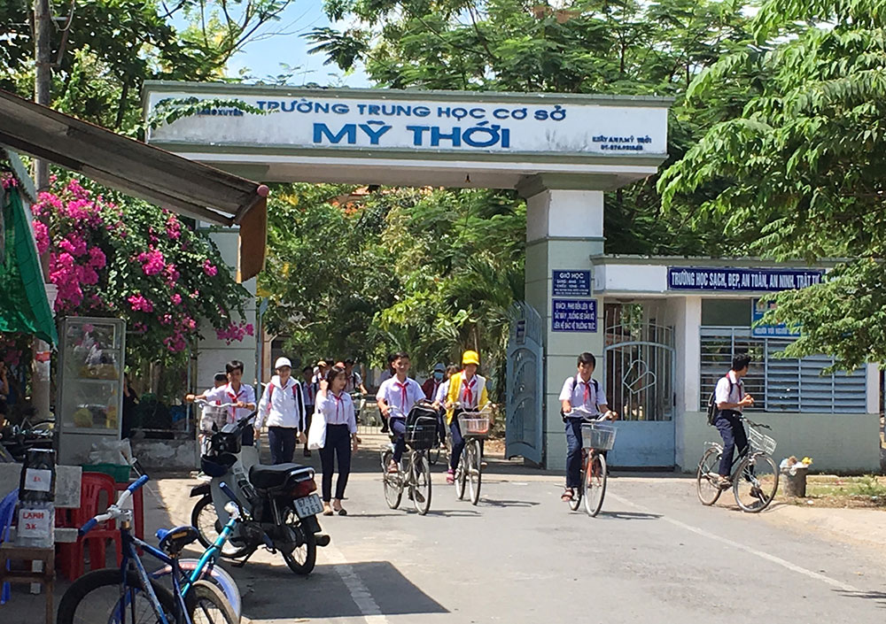Thành lập Hội đồng kỷ luật các học sinh đánh bạn ở Trường THCS Mỹ Thới