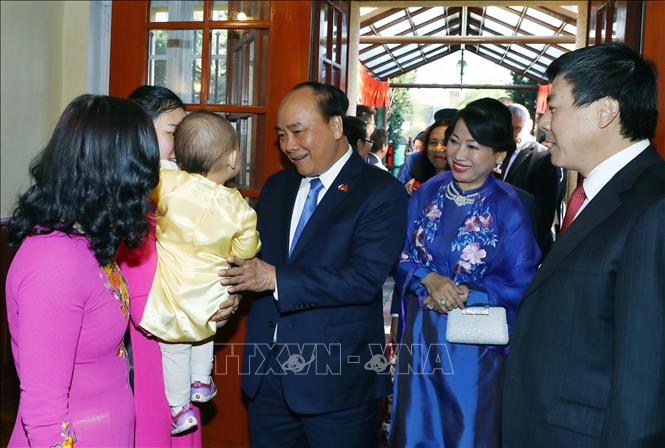 Thủ tướng gặp mặt Liên hiệp Hội người Việt tại châu Âu