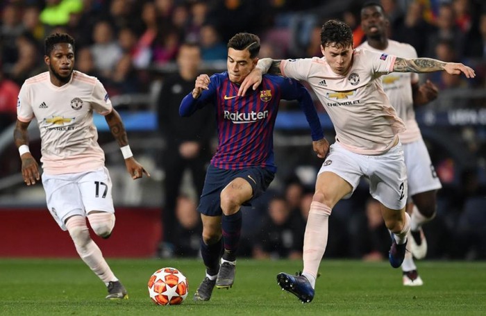 Messi chói sáng, Barca thổi bay MU khỏi Champions League