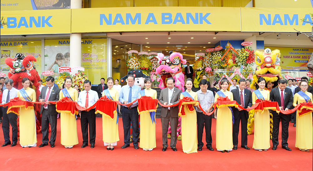 Khai trương trụ sở Nam A Bank An Giang Khai trương trụ sở Nam A Bank An Giang