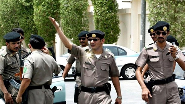 Saudi Arabia bắt 13 nghi phạm sau vụ tấn công do IS nhận là thủ phạm