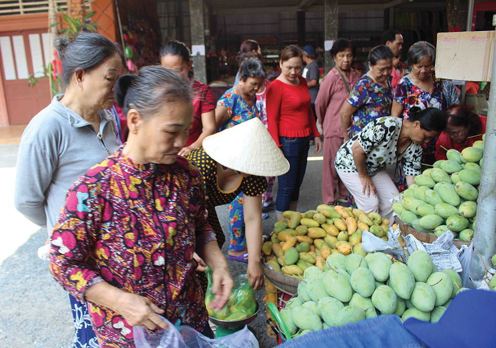 Sản phẩm “nhà làm”, “nhà trồng” lên ngôi