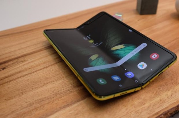 Samsung tiến hành thu hồi tất cả các mẫu Galaxy Fold dùng thử