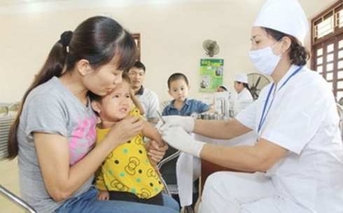 Từ tháng 5, thêm 1 loại vaccine 5 trong 1 được tiêm miễn phí